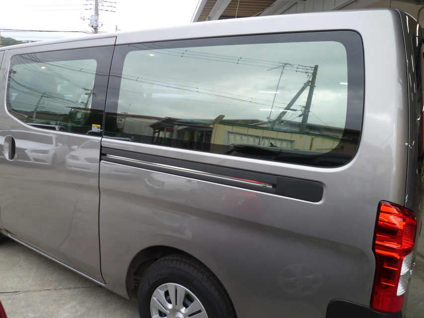 日産キャラバン　カーフィルム施工