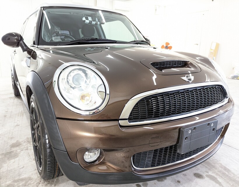 施工後　MINI　COOPERS（ブラウン）　車全体