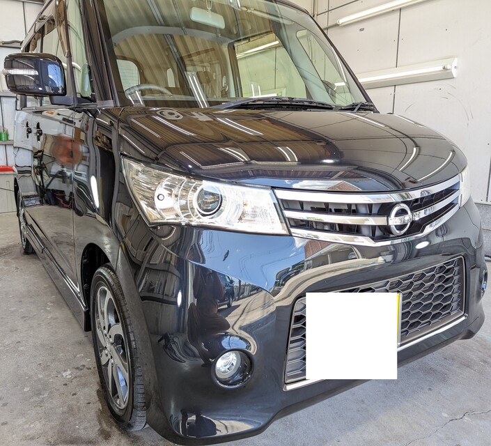 施工後　日産　ルークス（ブラック）　車全体