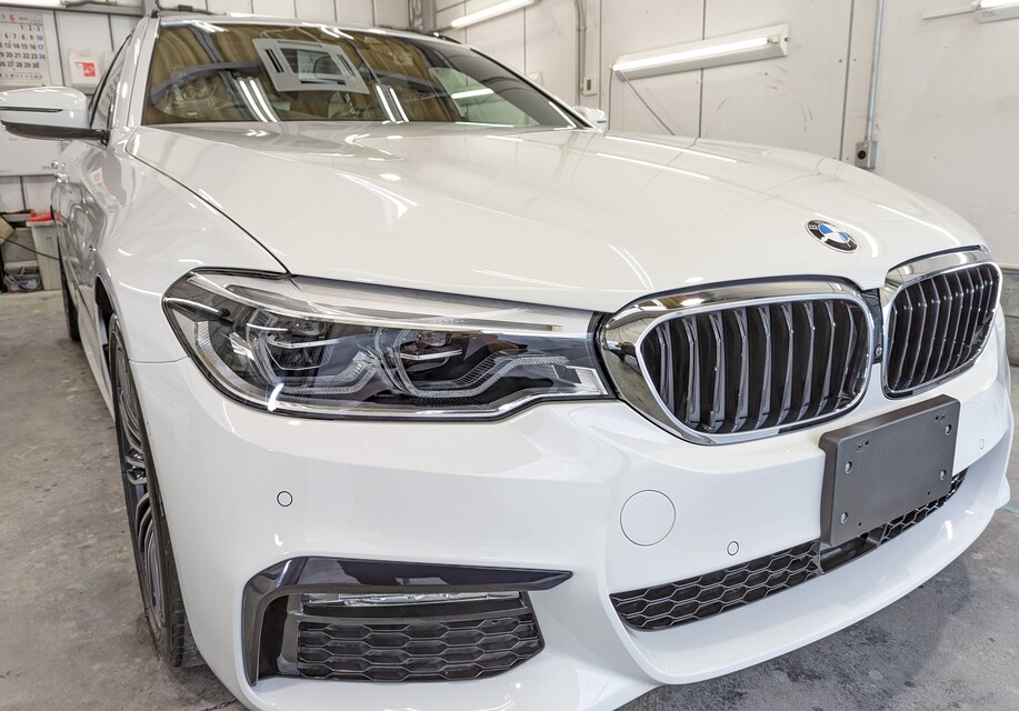 施工後　BMW523i(パールホワイト）　車全体