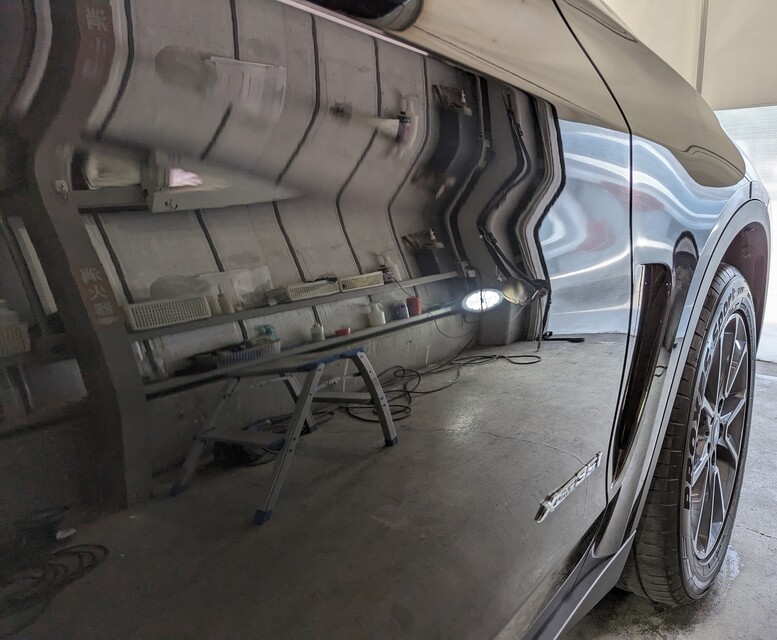 施工後　BMWX5シリーズ(ブラック）　サイドショット