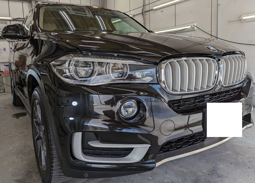 施工後　BMWX5(ブラック）　車全体