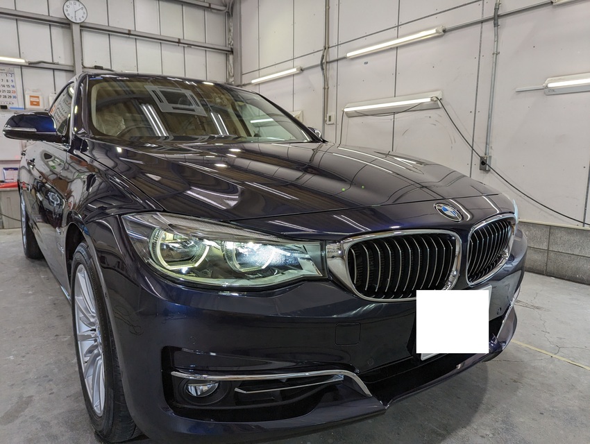 施工後　BMW320GT(ブルー）車全体