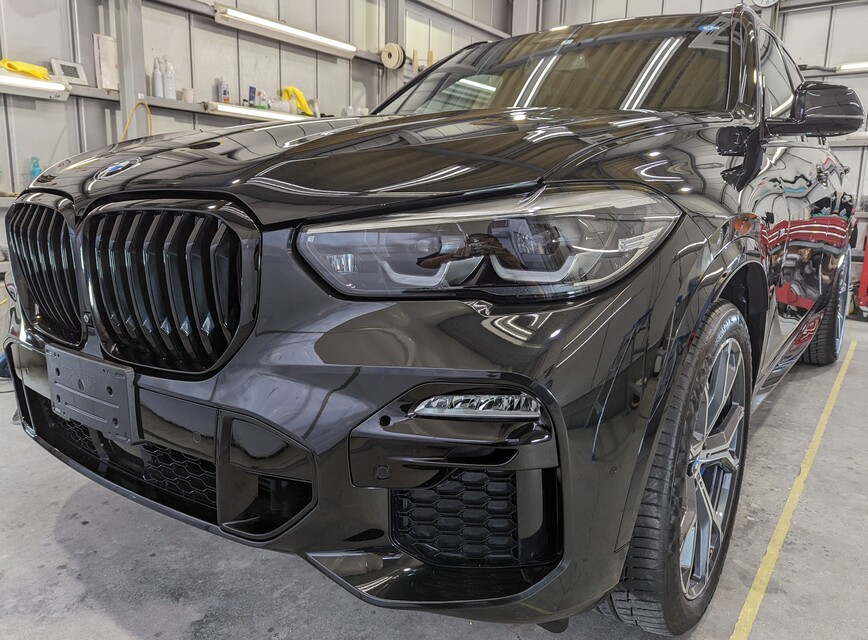 施工後　BMWX5(ブラック）　車全体