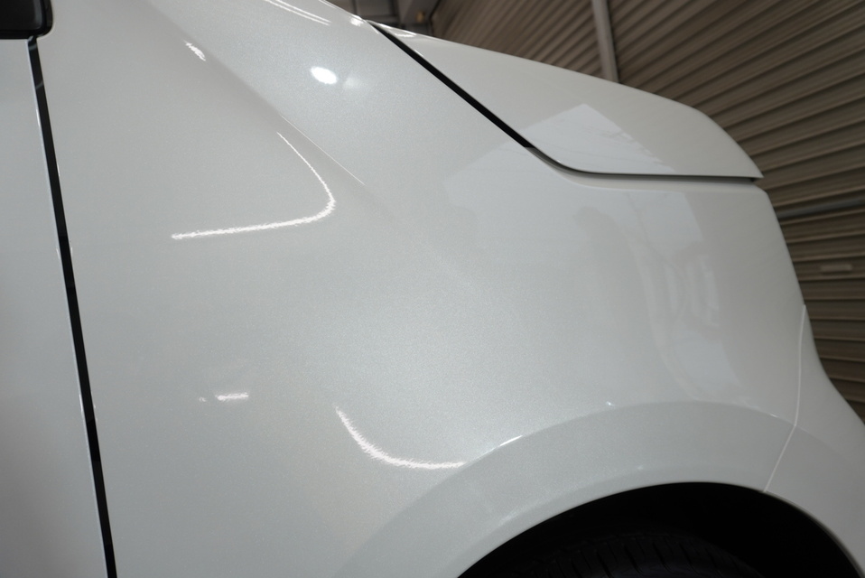 施工後　ホンダ　NWGN（パールホワイト）　サイドパネル