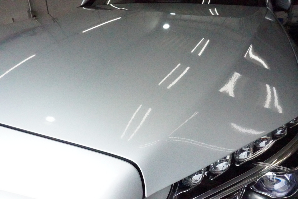 施工後　メルセデスベンツC(グレー）フロントアップ