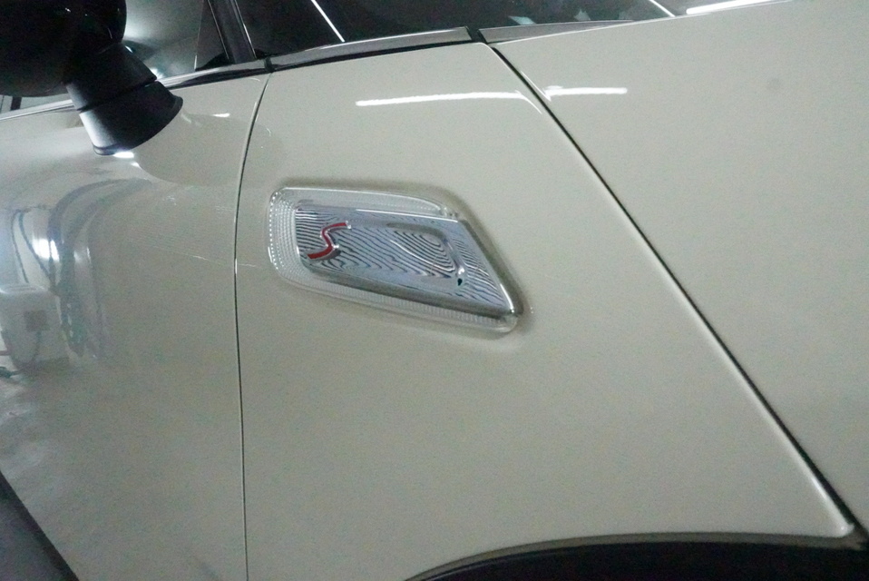 施工後　ミニクーパーS（ホワイト）　サイド