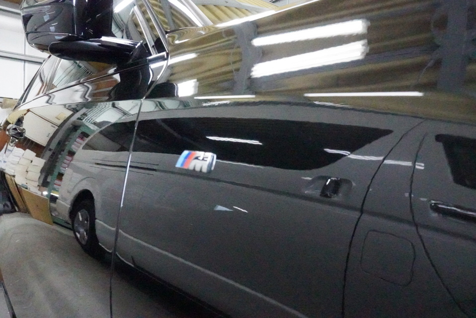 施工後　BMW320(ブラック）　サイドアップ