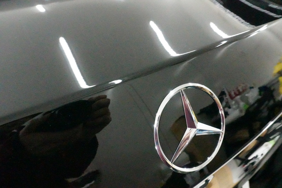 施工後　メルセデスベンツS400d(ブラック）　リア