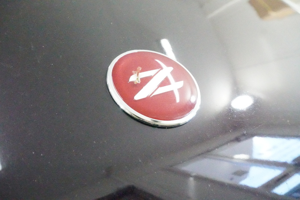 施工前　Z32(パープル）　エンブレムアップ
