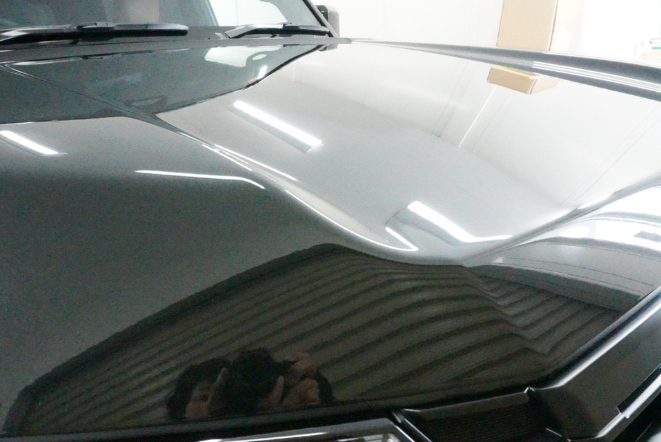 施工後　レクサスGX550(ブラック）　ボンネット