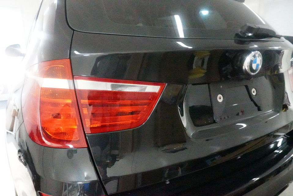 施工後　BMWX3(ブラック）　リア