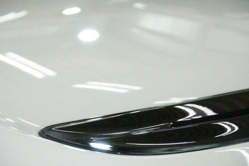 施工後　ホンダ　シビックタイプR（ホワイト）　フロントフェイス