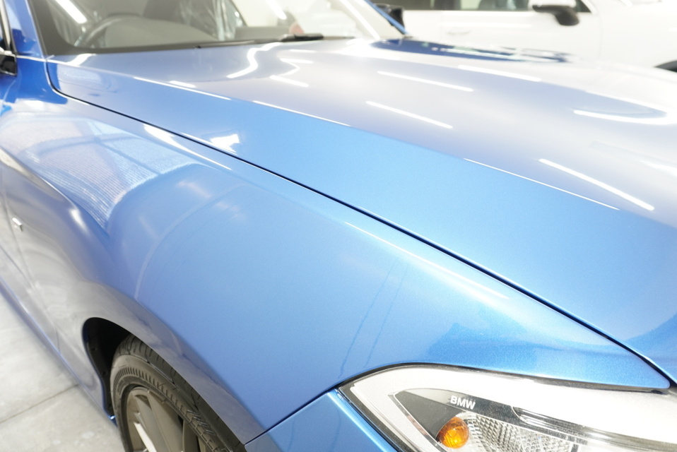 施工後　BMW220i(ブルー）　フロントアップ