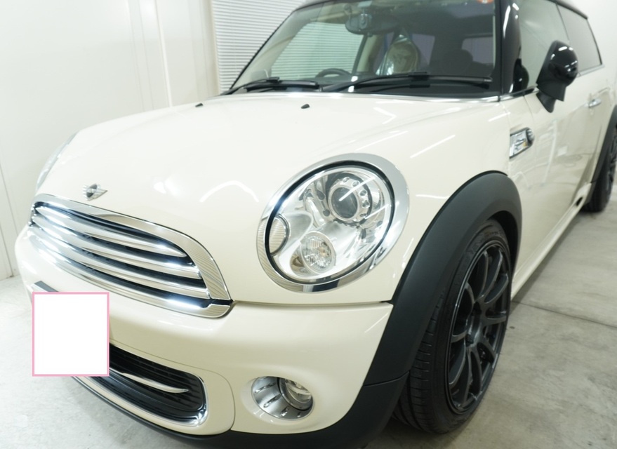 施工後　ミニクーパー（白＆黒）　お車全体