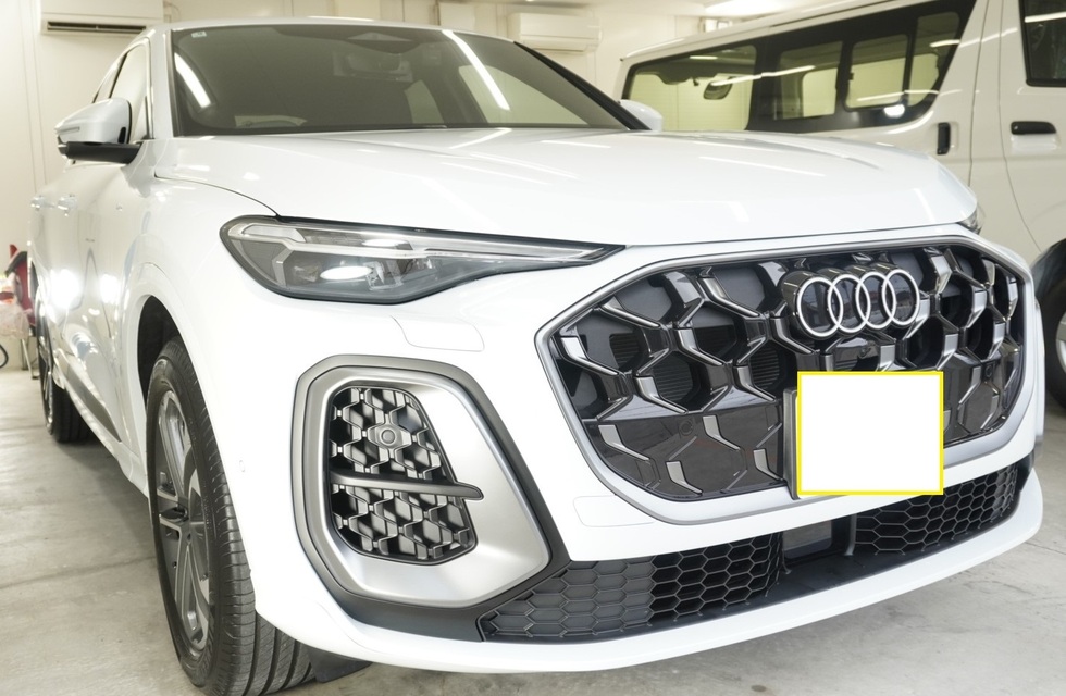施工後　アウディQ5(ホワイト)お車全体