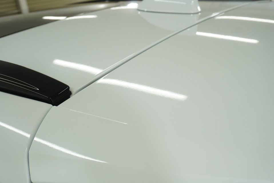 施工後　レクサスRX350(ホワイト）　ルーフ面アップ