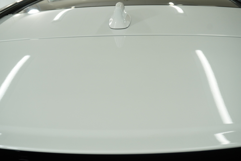 施工後　レクサスRX350(ホワイト）　ルーフ面