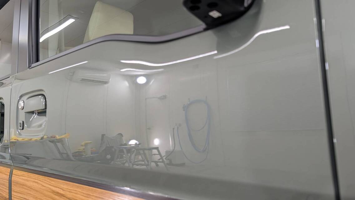 施工後 スズキ エブリイ新車(グリーン)サイド