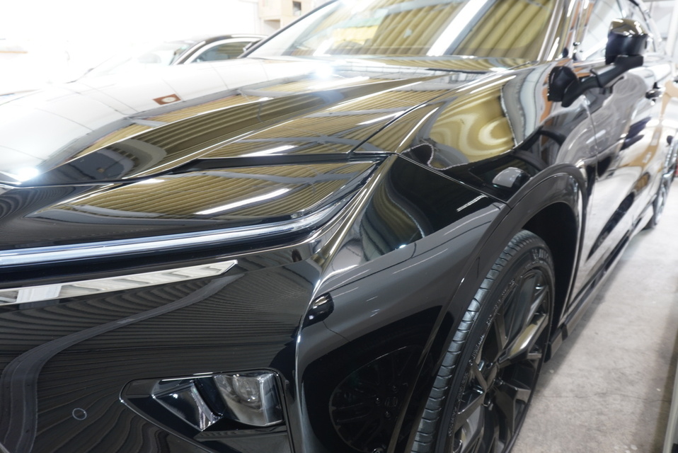 施工後　トヨタ　クラウンエステート(ブラック）　フロント