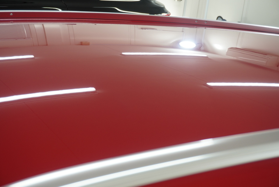 施工後　アウディA4(レッド）　ルーフ面