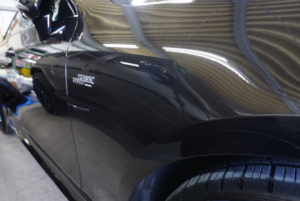 施工後　メルセデスベンツCLA(ブラック）サイド