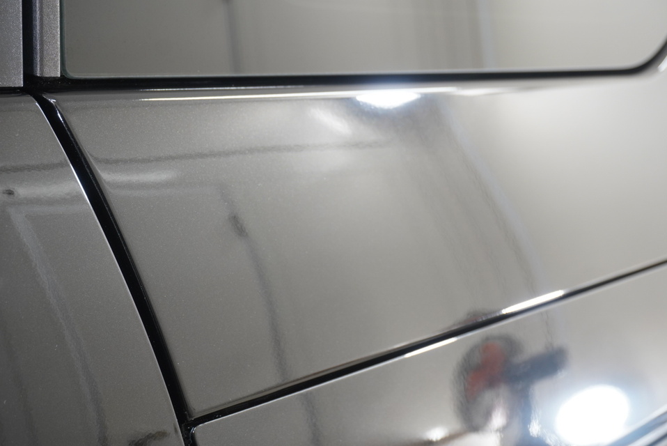 施工後　日産　セレナ(ブラック）　サイド