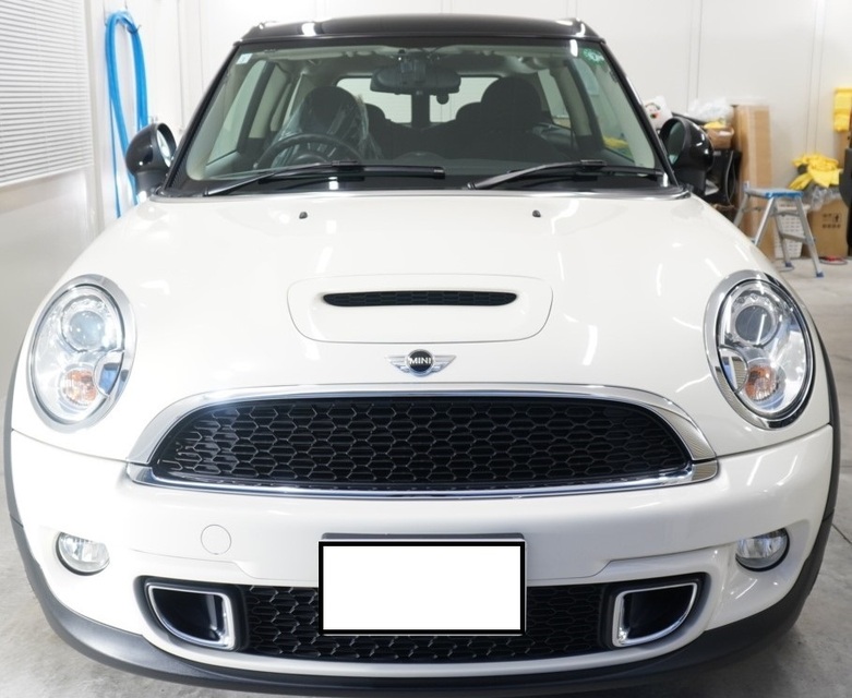 施工後　ミニクーパーS（ホワイト）　フロント
