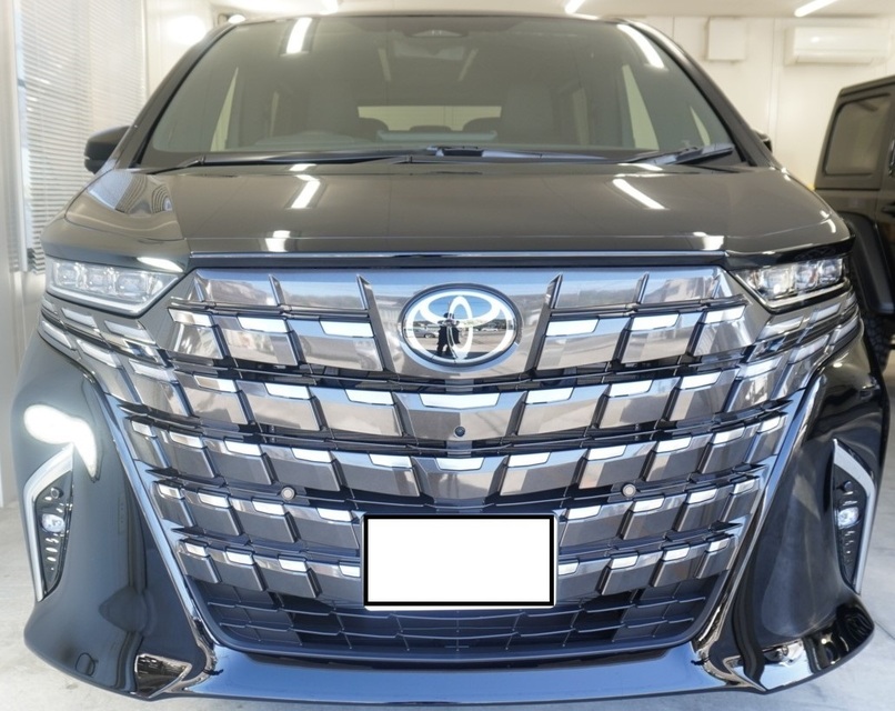 施工後　トヨタ　アルファード(ブラック）フロント