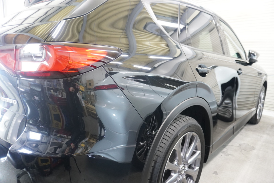 施工後　マツダ　CX60(ブラック）サイド