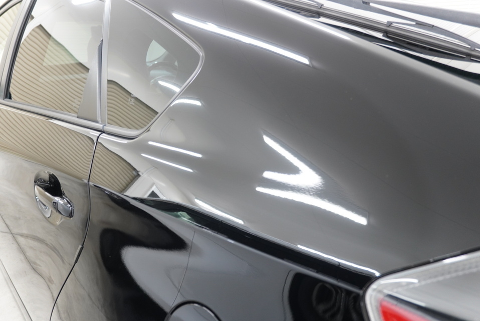 磨き後　トヨタ　プリウス（ブラック）　リアサイド