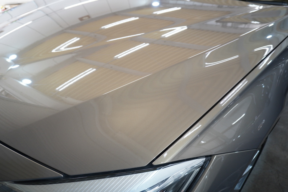 施工後　BMW335i(グレー）ボンネット