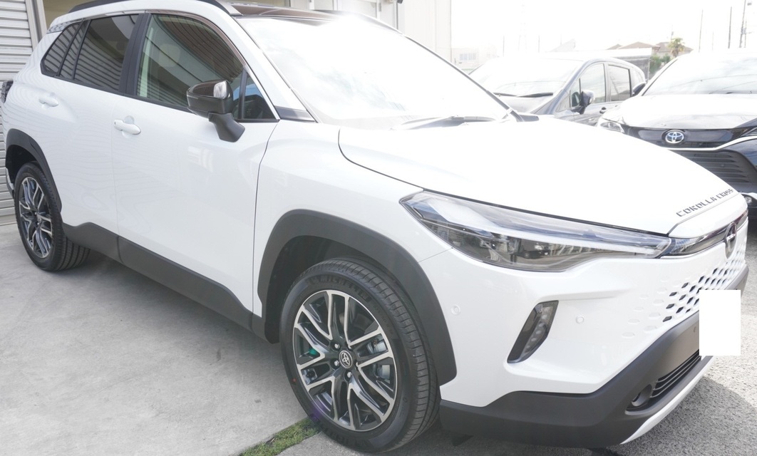 施工後　トヨタ　カローラクロス(ホワイト）車全体