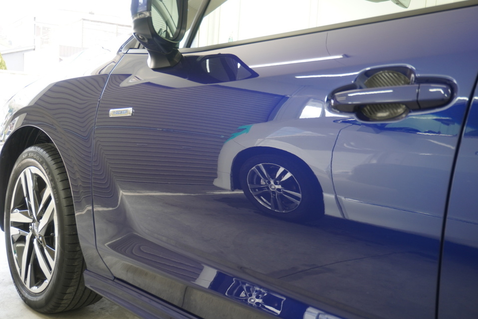 施工後　スバル　インプレッサ(ブルー）　サイド