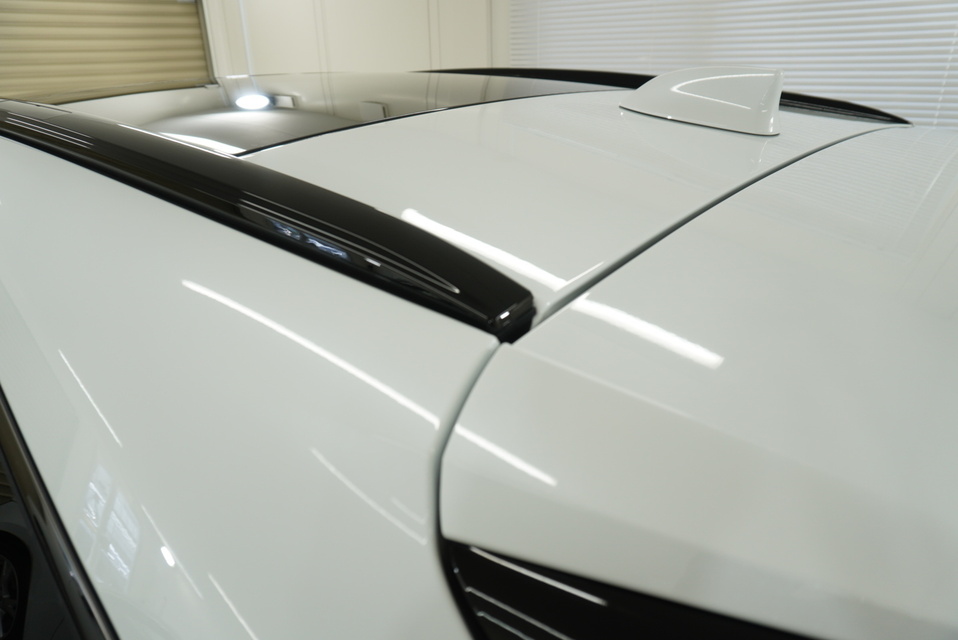 施工後　レクサスＲＸ(ホワイト）　ルーフ面