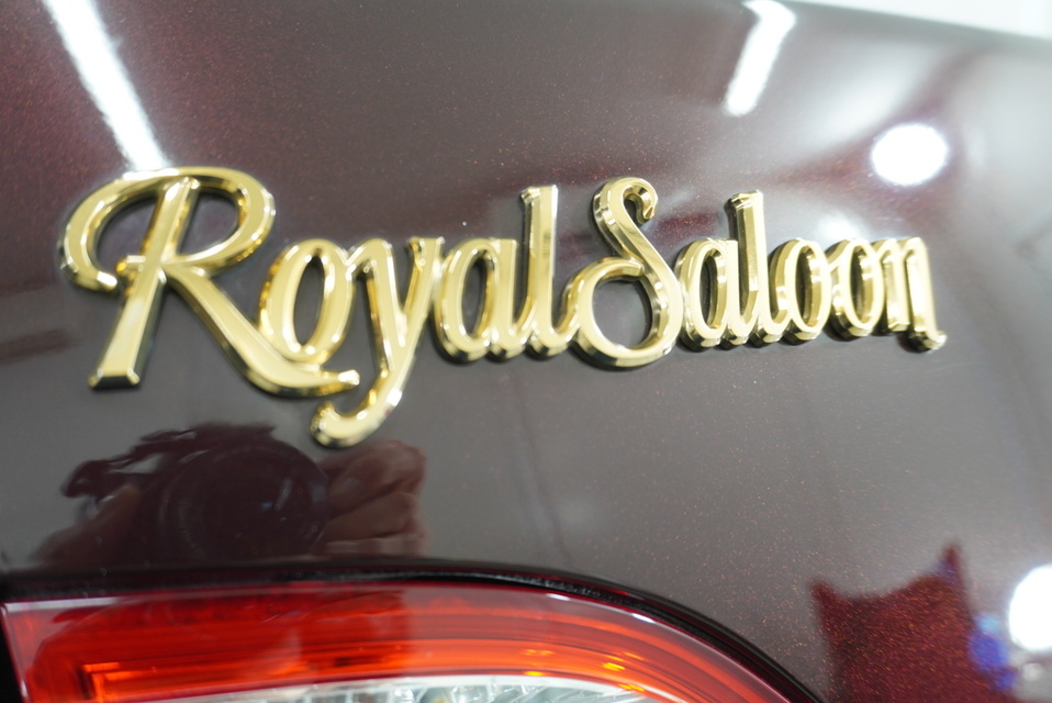 施工後　トヨタ　クラウン（エンジ）　ｴﾝﾌﾞﾚﾑ周り