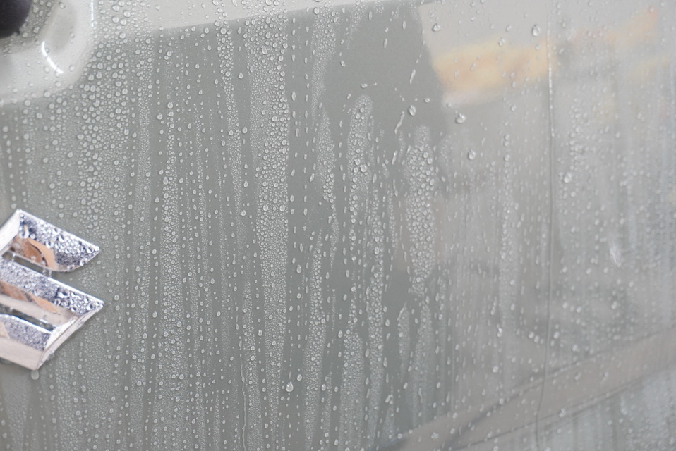 施工後水かけ　極-KIWAMI-コーティング