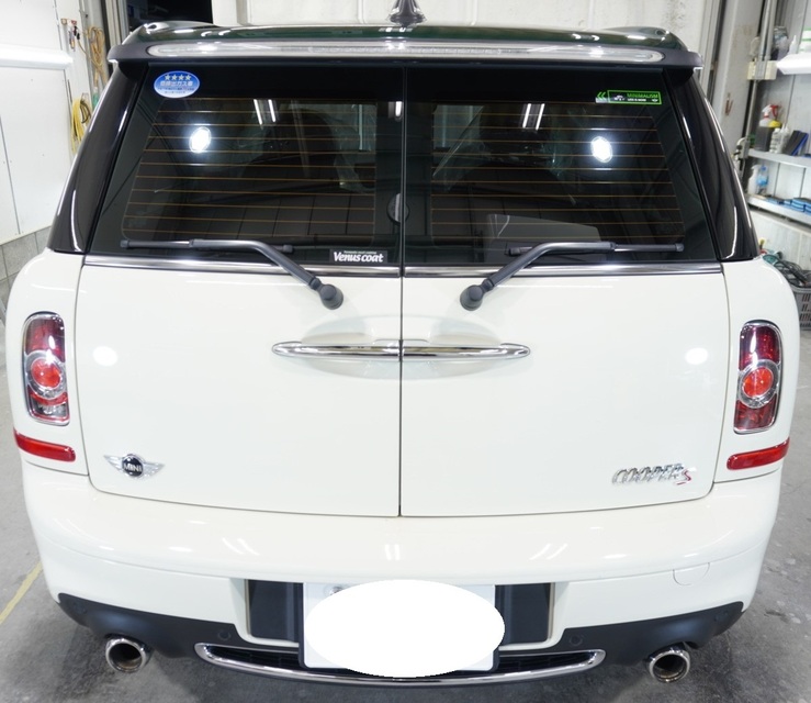 施工後　ミニクーパーS（ホワイト＆グリーン）　リア