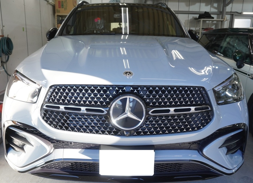 施工後　メルセデスベンツGLE450ｄ（グレー）　フロント