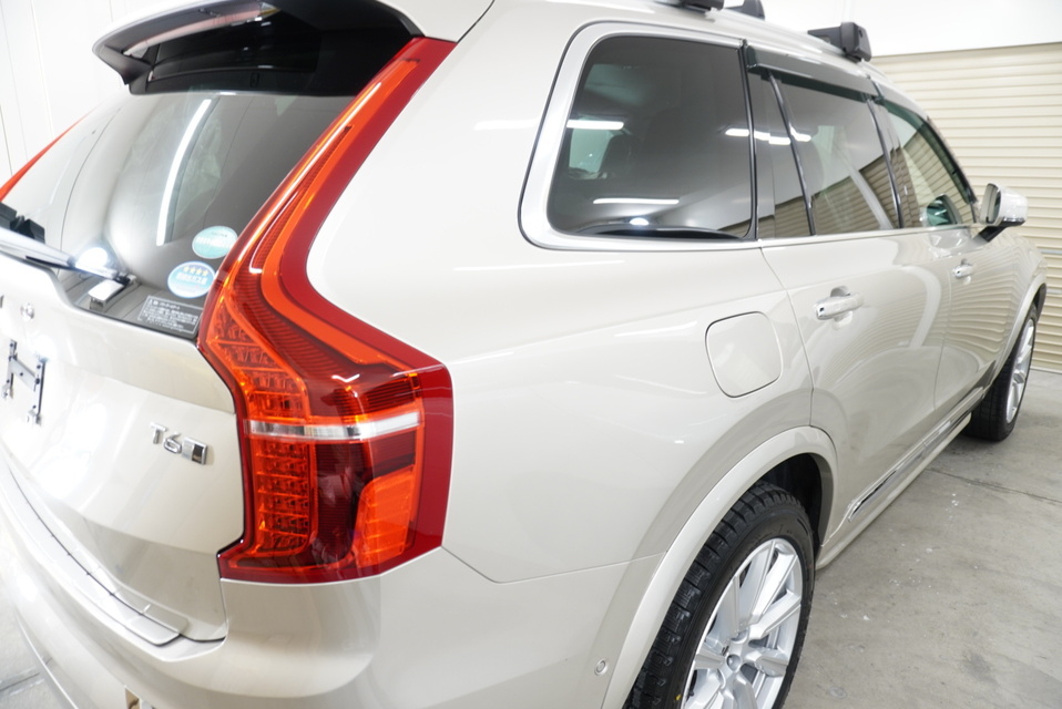 施工後　ボルボXC90(ゴールド）　サイド