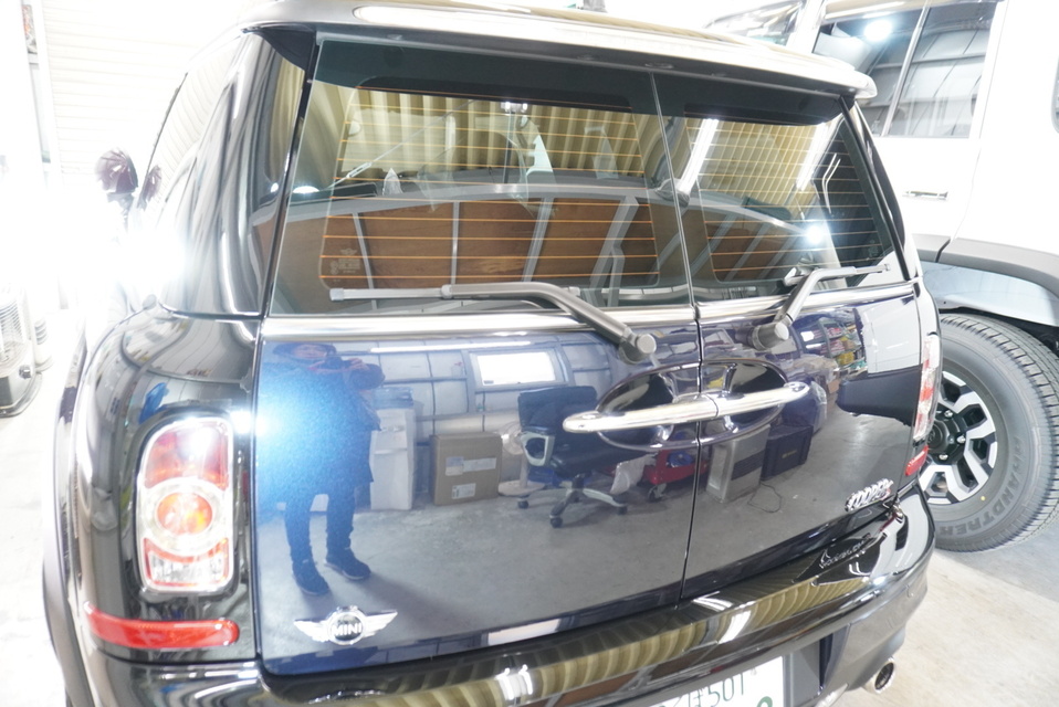 施工後　ミニクーパーS(ブルー）　リア