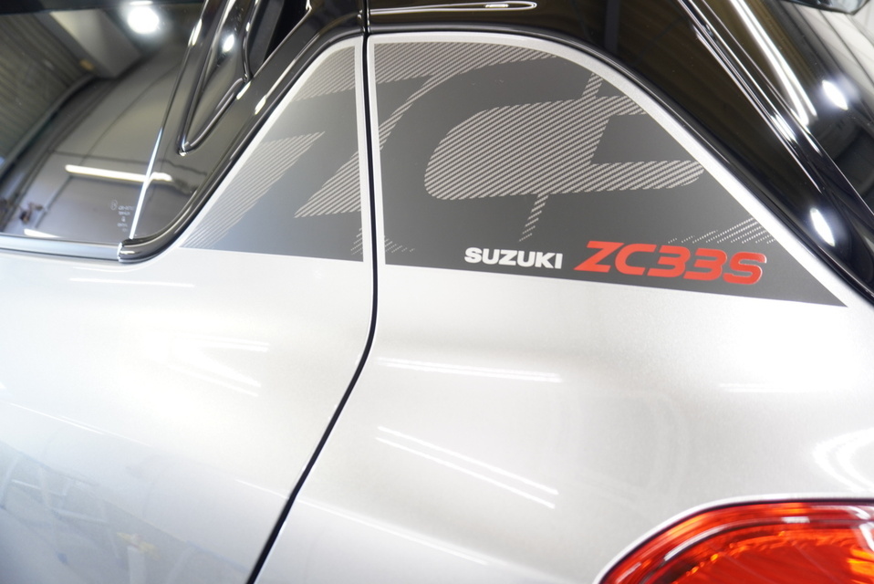 施工後　スズキ　スイフトスポーツ(グレー）　サイド