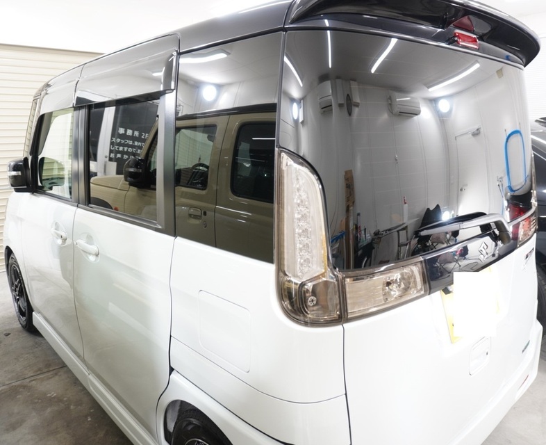 施工後　スズキスペーシアカスタム（ホワイト）リアサイド