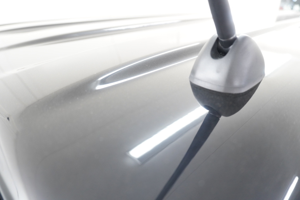 スズキ　ジムニーノマド（ベージュ）　ルーフ面