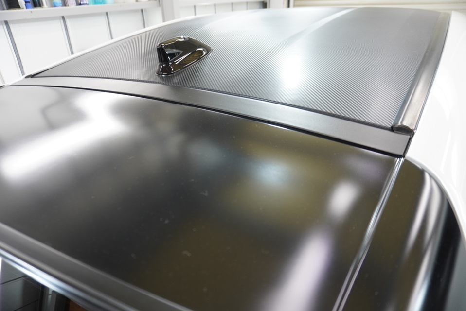 施工後　トヨタ　ヤリスクロス(ホワイト)　ルーフ面