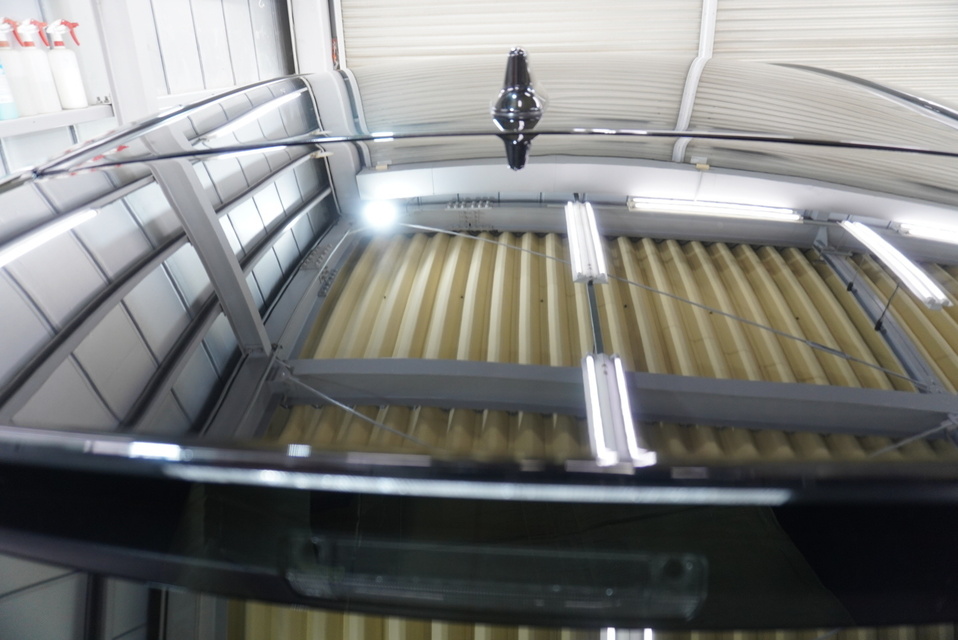 施工後　トヨタ　ハリアー(ブラック)　ルーフ面