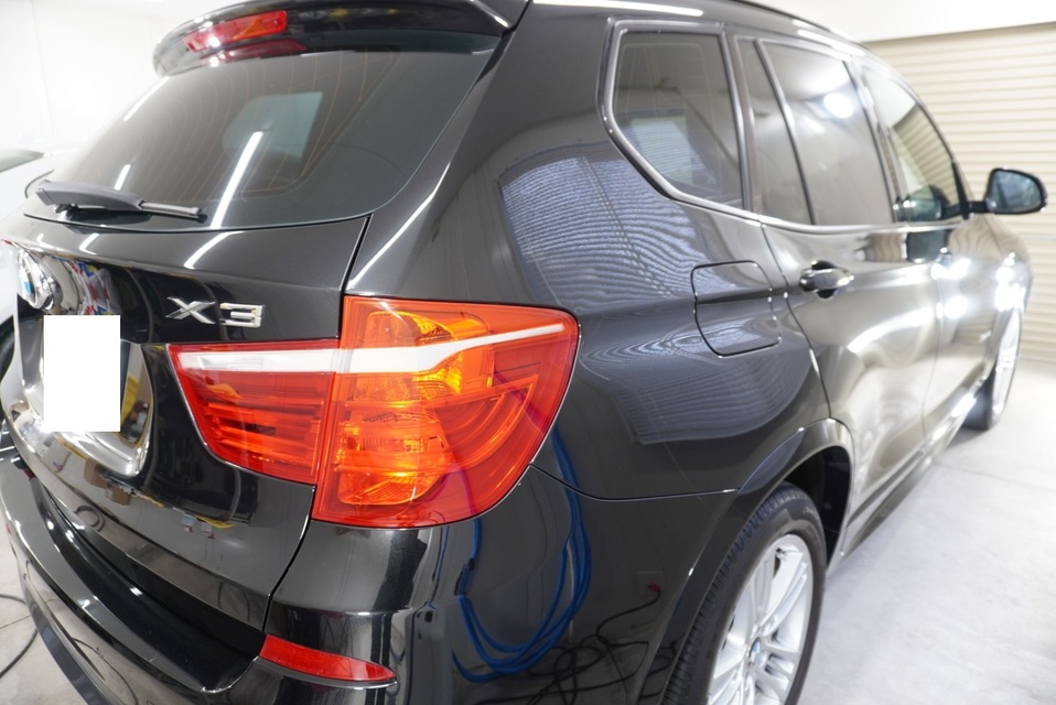 施工後　BMWX3(ブラック） リアサイド