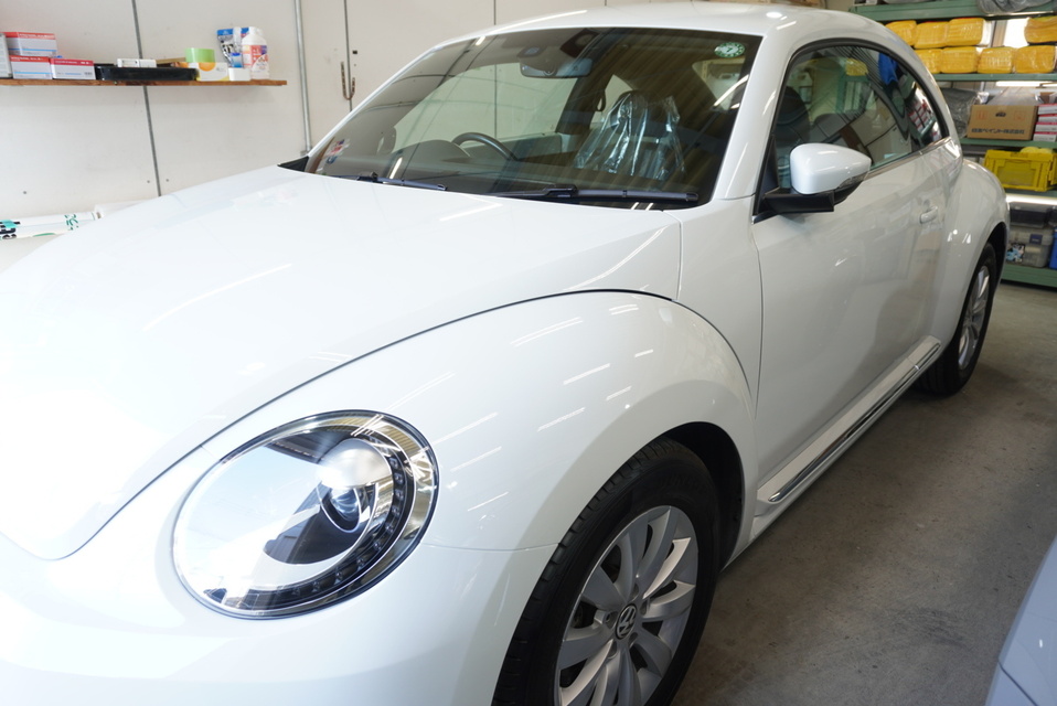 施工後　フォルクスワーゲン　ザビートル（ホワイト）　　サイド