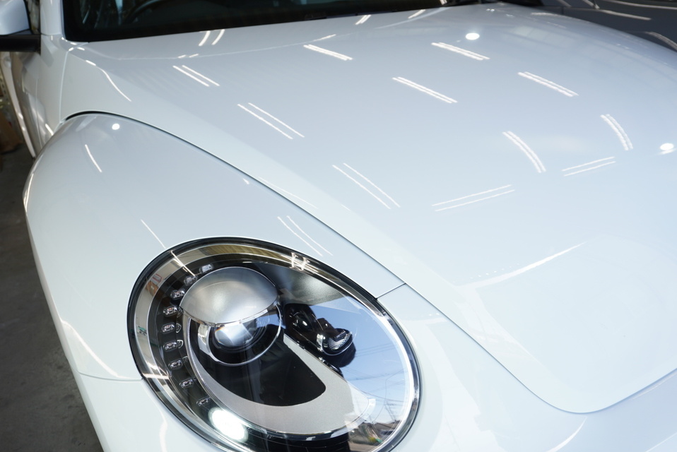 施工後　フォルクスワーゲン　ザビートル（ホワイト）　フロント