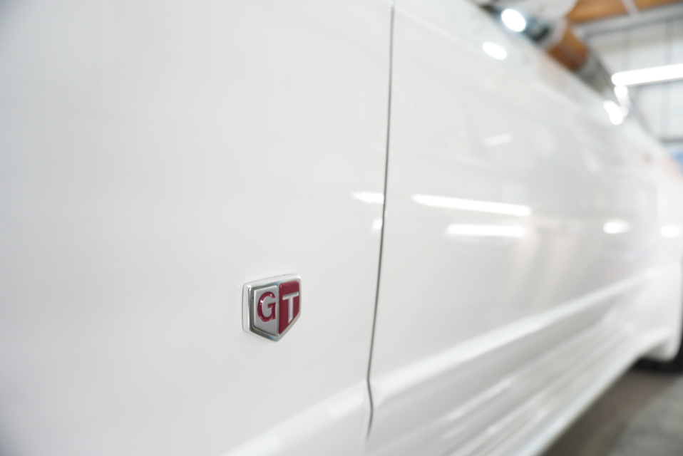 施工後　日産GTR35(ホワイト）　サイドアップ